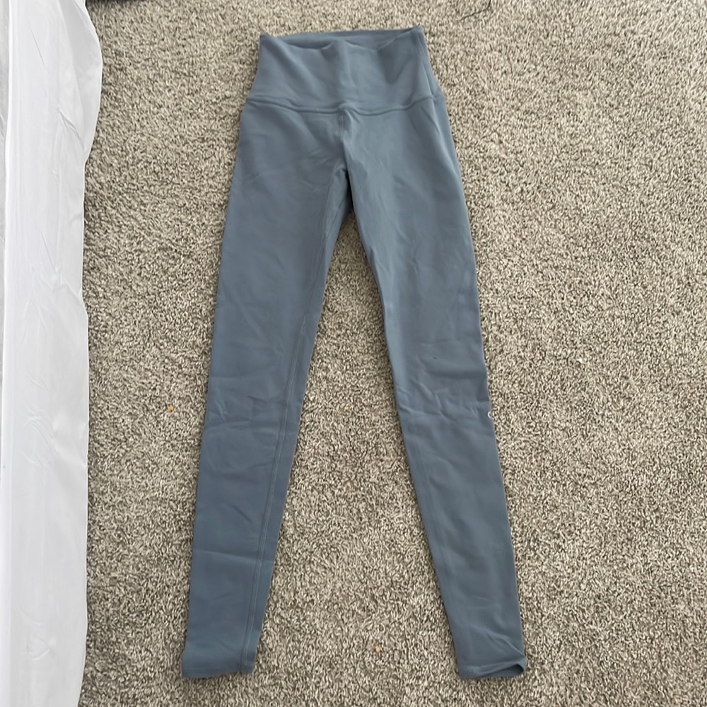 Alo leggings